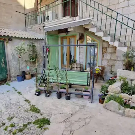 Diocletian Lux شقة سبليت